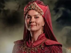 Mehmed: Fetihler Sultanı - Açelya Akkoyun - Hüma Hatun