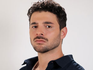 Gözleri Karadeniz - Halit Özgür Sarı - Azil Yılmaz
