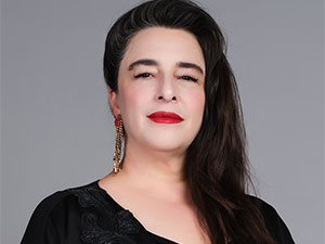 Siyah Kalp - Esra Dermancıoğlu - Hikmet