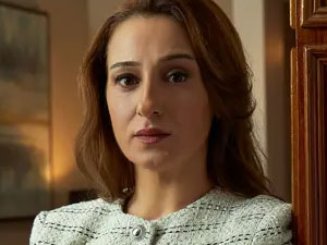 Yan Oda - Derya Karadaş - Pervin Kahraman