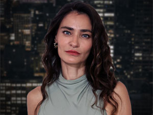 A.B.İ. - Saadet Işıl Aksoy - Rüya Nadiroğlu Kimdir?