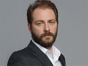 Adı: Zehra - Alican Yücesoy - Serkan Kurdoğlu Kimdir?