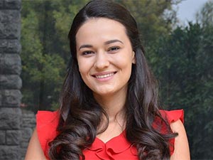 Adını Sen Koy - Sabire Feyza Kaya - Zeliha Kimdir?