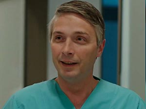 Afili Aşk - Özgür Elmas Kimdir?