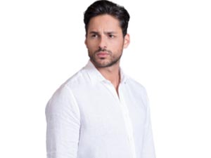 Ağlama Anne - Ekin Mert Daymaz - Mert Bayer Kimdir?