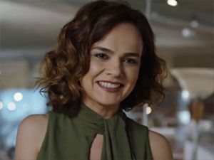 Arkadaşlar İyidir - Sibel Kimdir?