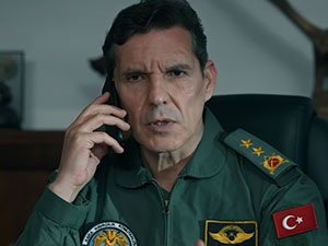 Asırlık Gece - Koray Karaca - Tümgeneral Hakan Atınç Kimdir?