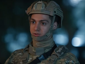 Asırlık Gece - Mert Özen - Hamdi Çıplak Kimdir?