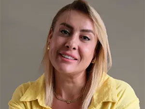 Aşk ve Umut - Pınar Kankılıç - Belkıs Kimdir?