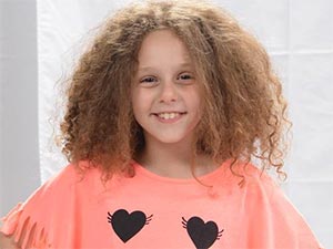 Ateşböceği - Lal Tayra Bahar - Çiçek Eğilmez Kimdir?