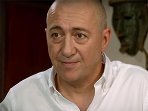 Ateşböceği - Şehsuvar Aktaş - Veli Güldüren Kimdir?