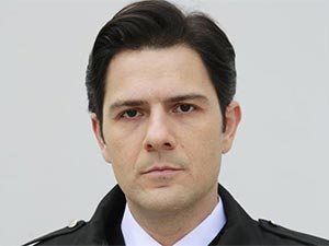 Avlu - Kenan Ece - Murat Ünal Kimdir?