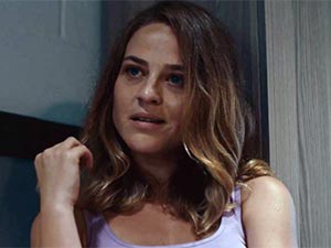 Avlu - Nurhak Mine Söz - İpek Kimdir?