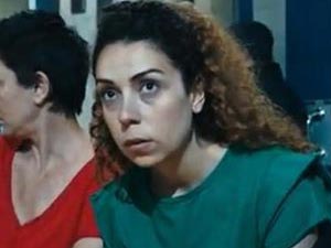 Avlu - Saniye Samra - Hacer Kimdir?