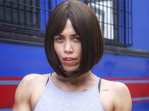 Avlu - Sevda Dalgıç - Bade Kimdir?
