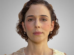 Aziz - Elif Sönmez - Maksude Payidar Kimdir?