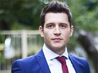 Baba Candır - Uraz Kaygılaroğlu - Haluk Güney Kimdir?