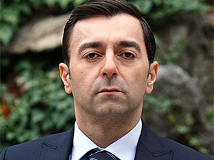 Baba - Cem Uslu - Ceyhun Kömürcü Kimdir?