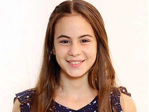 Bana Sevmeyi Anlat - Naz Sayıner - Mercan Eren Kimdir?