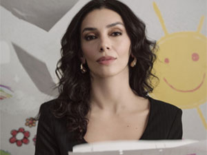 Başka Bir Gün - Ezgi Çelik - Hale Arslanoğlu Kimdir?