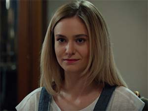 Bir Deli Sevda - Seren Deniz Yalçın - Buket Gökdeniz Kimdir?