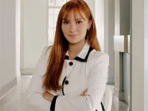 Bir Derdim Var - Başak Gümülcinelioğlu - Sibel Kimdir?