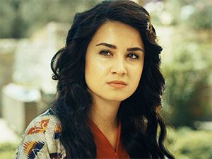 Bir Modern Habil Kabil Hikayesi - Merve Çeltek - Elmas Kimdir?