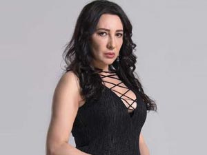 Bir Mucize Olsun - Ayşegül Günay - Esma Sancaktar Kimdir?