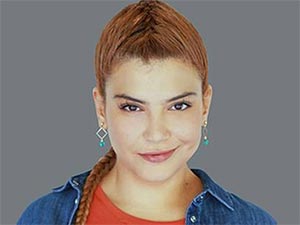 Bir Umut Yeter - Feyza Civelek - Damla Akar Kimdir?