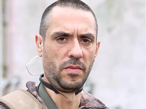 Börü - Atıf Emir Benderlioğlu - Turan Kara Kimdir?