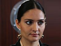 Böyle Bitmesin - Duygu Keser - Zeliha Kimdir?