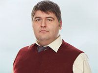 Boynu Bükükler - Cüneyt Çeliksoy - Kocaman Kimdir?