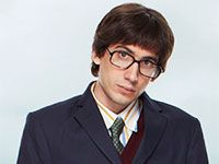 Boynu Bükükler - Gün Koper - Yılmaz Kimdir?