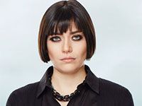 Boynu Bükükler - Öznur Serçeler - İnci Kimdir?