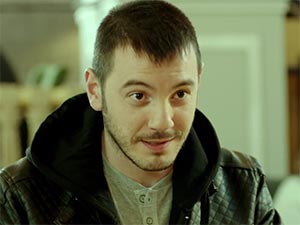 Çalınmış Hayatlar - Gökay Müftüoğlu - Cem Garipoğlu Kimdir?