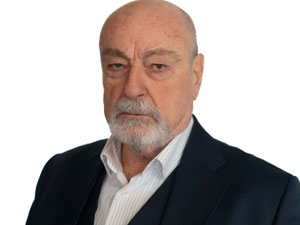 Camdaki Kız - Engin Şenkan - Cavit Kimdir?