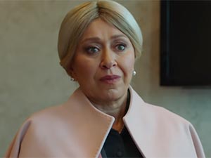 Çarpışma - Şebnem Sönmez - Asiye Karaca Kimdir?