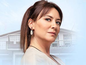 Çatı Katı Aşk - Ebru Aykaç - Gülriz Avcı Kimdir?