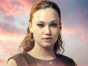 Cennetin Çocukları - Melisa Şenolsun - Ayla Kimdir?