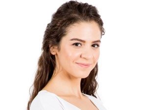 Cesur ve Güzel - Irmak Örnek - Şirin Turhan Bozlu Kimdir?