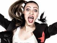 Çılgın Dersane Üniversitede - Merve Dizdar - Astrolog Özge Kimdir?