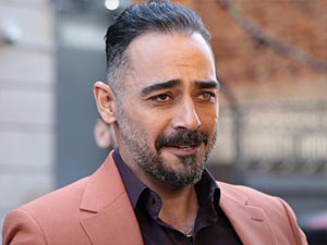 Çirkin - Olgun Toker - Ferhat Kimdir?