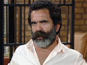 Çocuklar Duymasın - Alpaslan Özmol - Hüseyin Kimdir?