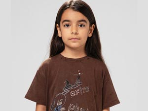 Çocukluk - Derin Su Akkuş - Zeynep Kimdir?