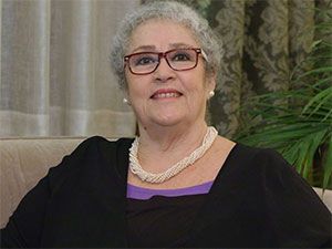 Dayan Yüreğim - Ayşegül Atik - Türkan Kimdir?