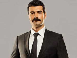 Deli Gönül - Murat Ünalmış - Mehmet Kadir Ölçek Kimdir?