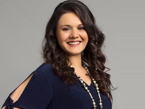 Deli Gönül - Neşem Akhan - Şenay Güzel Kimdir?