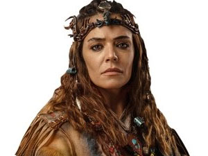 Destan - İpek Karapınar - Çolpan Hatun Kimdir?