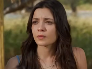 Doğanın Kanunu - Lara Aslan - Hediye Demir Kimdir?