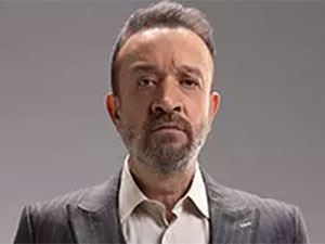 Eşref Rüya - Şener Savaş - Sadık Güleryüz Kimdir?